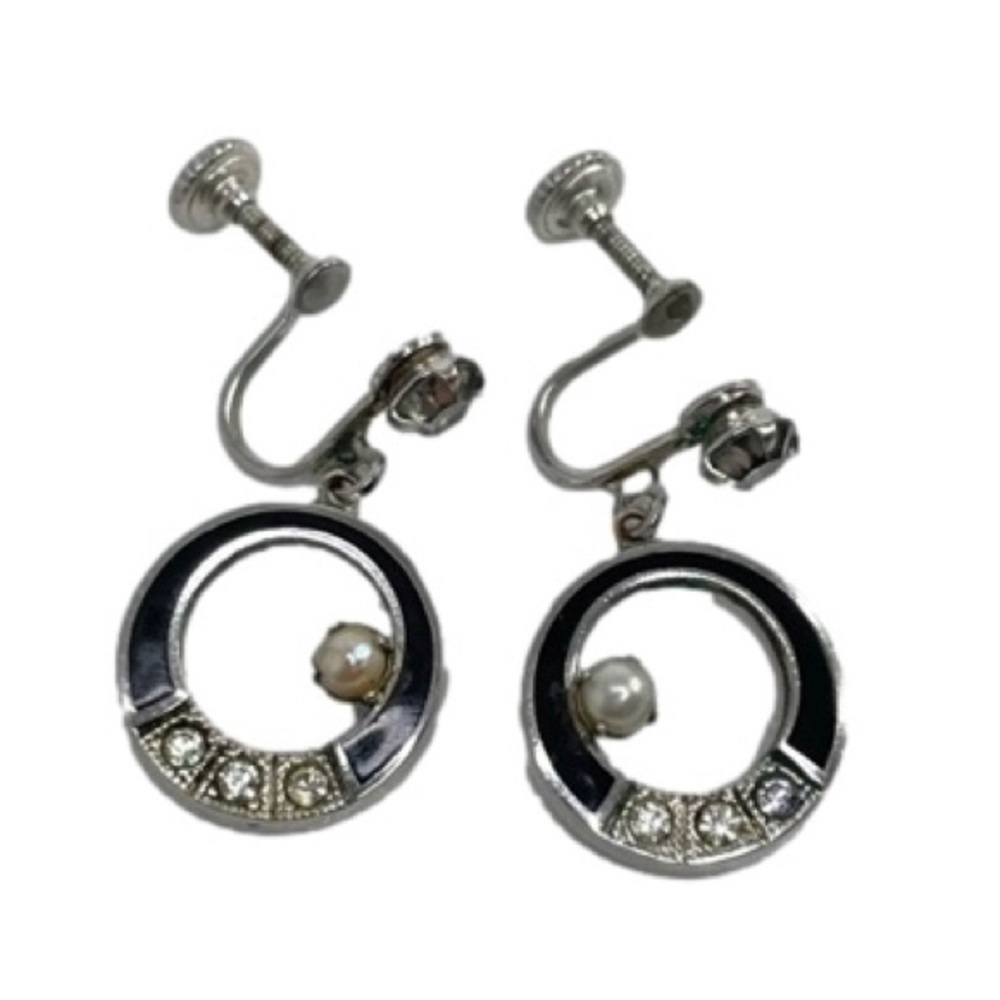 Vintage Screw Back Circular Dangles with Prong Set Crystals and Pearls